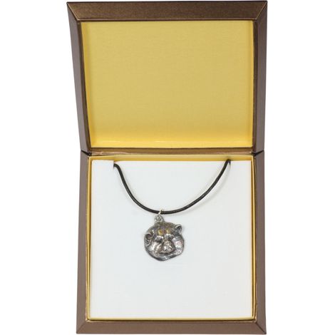 Akita, Akita Inu - una collana con un cane in una scatola regalo, un medaglione argentato per un fan dei cani, un pendente impressionante di Art-Dog (1/5)