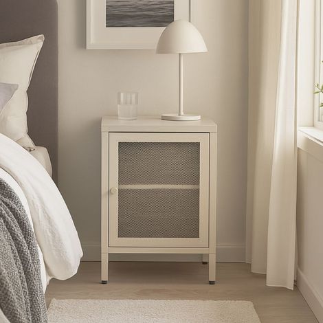 Comodino Fayna in metallo sabbia con anta reticolata 40x35x60H – Design industriale (1/5)