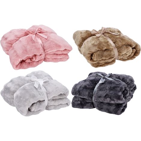 Regalo Italiano Coperta Plaid Morbida in Tessuto 130 x 160 Cm Colori Assortiti 1 Pz