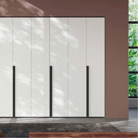 Armadio Coco 4 ante colore bianco Portland e maniglie nero opaco (1/3)