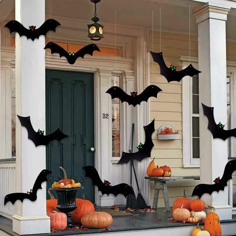 Lot de 12 chauves-souris suspendues pour Halloween, décorations volantes avec yeux lumineux pour jardin ou terrasse. (1/5)