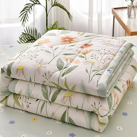 Green Quilted Bedspread, 150 x 200 cm, Microfiber Summer Lightweight Soft Bed Blanket Bed Throw for Single Bed - Reversible Flowers Printed (1/3)