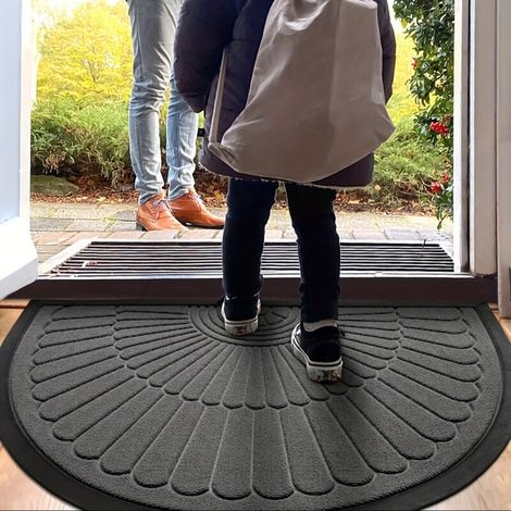 Tapis d'entrée extérieur/intérieur - Tapis semi-circulaire en caoutchouc résistant et antidérapant pour l'entrée, idéal pour retenir la saleté et les chaussures boueuses - Gris 60 x 90 cm (1/5)