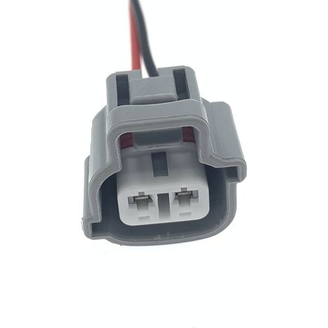 Compatible with the front turn signal housings of Toyota Camry, Crown (12th generation), Reiz, Corolla, Highlander and Levin - single connector