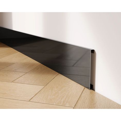 FC Edelstahl-Sockelleiste 100 mm x 2700 mm - schwarz poliert