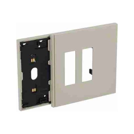 Marco electrificado BTIKM8103M02 con tapa de doble enchufe Italia