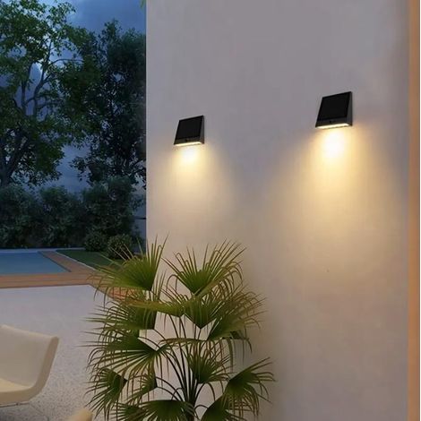 Applique murale solaire Cube 1000 lumens (1/5)