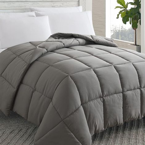 Litreve – Couette 220x240cm hypoallergénique – Garnissage microfibre 400g/m² – Tissu respirant et doux – Onglets d’angle pour housse (1/4)