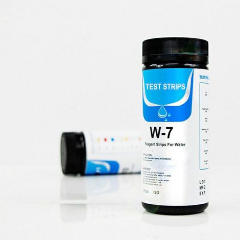 Papier D'essai Eau - 7 Paramètres pH Alcalinité Dureté Brome Nitrite Nitrate Chlore Total - Pour Aquarium Piscine Spa Etang - 50 Unités (1/5)