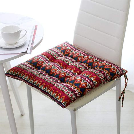 Lot de 4 coussins de chaise, dimensions 40 × 40 cm, adaptés aux espaces extérieurs tels que le jardin, le balcon et la terrasse. (1/3)