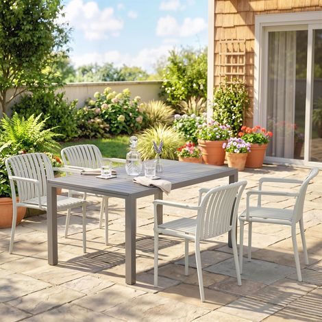 Set di 4 Sedie Giardino Impilabili, Design Doghe e Braccioli. (1/5)