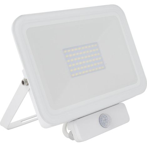 Projecteur LED Slim 120lm/W 50W IP65 avec Détecteur de mouvement PIR 4500K Blanc neutre (1/6)