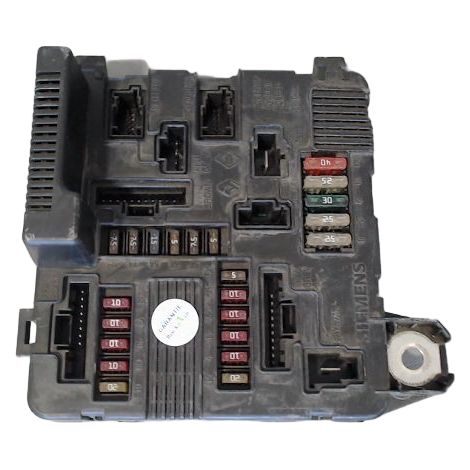 [PRODUIT D'OCCASION] Boite A Fusibles RENAULT Megane ♻️ Ref Oe. 8200306033 - Garantie à vie (1/5)
