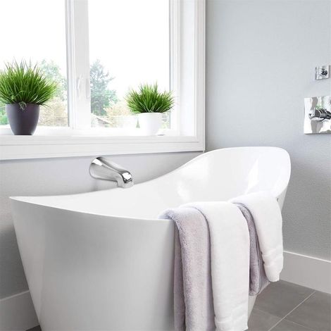 Modern metal bathtub faucet, practical bath spout, easy installation for bathroom (1/4)
