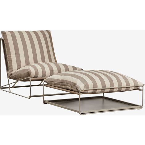 Conjunto de jardín con sillón y puff convertible Amaro SKLUM (1/5)