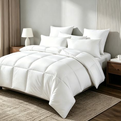 Couette en Fibre et Duvet d'oie – Housse de Couette 100% Coton pour Toutes Les Saisons, légère et Ultra Douce – Literie d'hôtel, 223,5 x 223,5 cm (1/5)