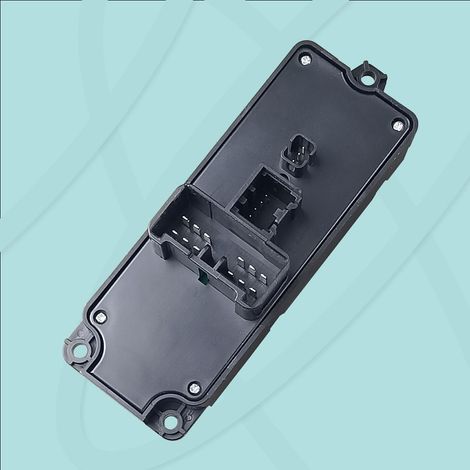 BP0K-66-350 is suitable for the electric window switch of the Mazda 3, more precisely for the electric window switch on the driver's side in right-hand drive vehicles. (1/2)