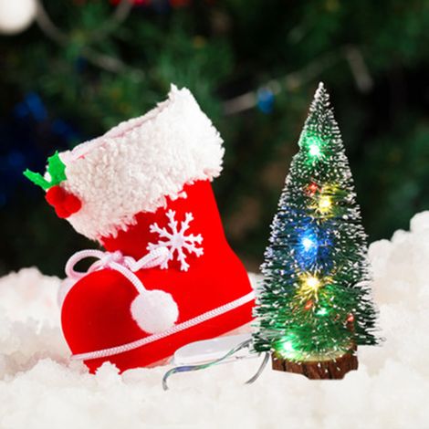 künstliche Mini-Weihnachtsbäume (15 cm) mit LED-Beleuchtung, kleine Kiefern mit Holzsockel, Tischdekoration für Weihnachtsfeiern (1/4)