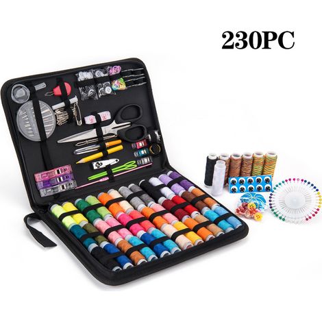 Este completo kit de costura de 230 piezas viene con una caja de almacenamiento e incluye una máquina de coser y accesorios. Un mini kit de costura de viaje con accesorios de alta calidad. (1/5)