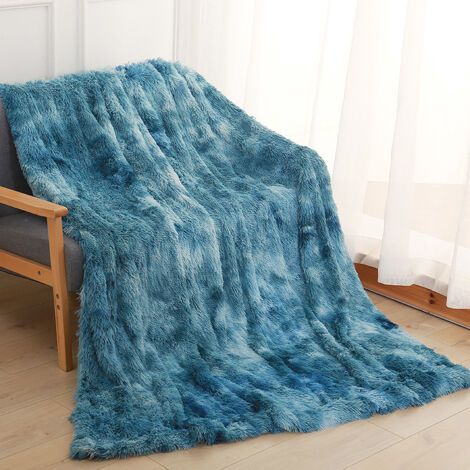 Ahlsen – Plaid en fausse fourrure moelleux 160x200cm – Couverture douce bleu – Pour intérieur et extérieur – Lavable en machine (1/5)
