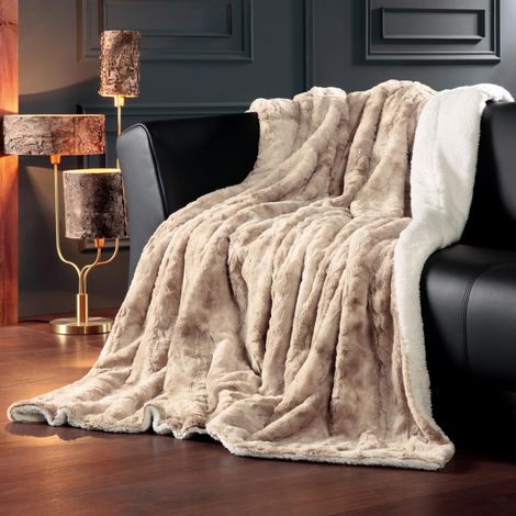 Couverture en fausse fourrure Kingston Crème beige, douillette et moelleuse, XXL avec aspect peau de mouton, 220x240 cm (1/5)