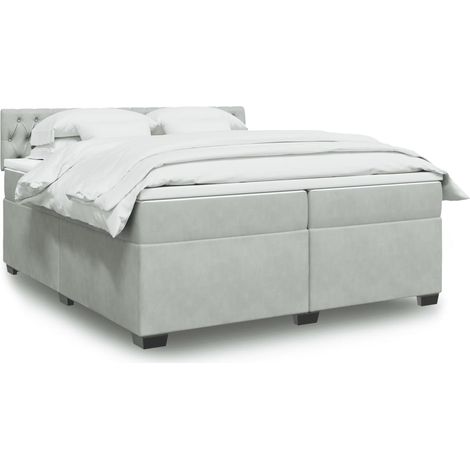 Boxspringbett mit Matratze Hellgrau 200x200 cm Samt