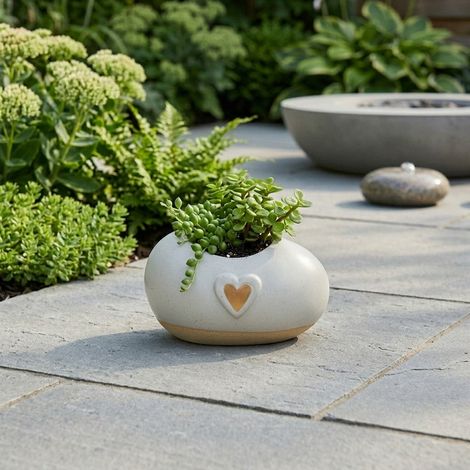Relica Mini Heart Planter Pot (1/2)