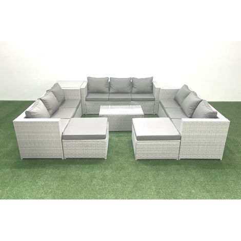 Fimous Ensemble de meubles de jardin en rotin 11 places avec Canapé de jardin Table basse 2 Grand tabourets Table d'appoint Gris clair mixte (1/5)