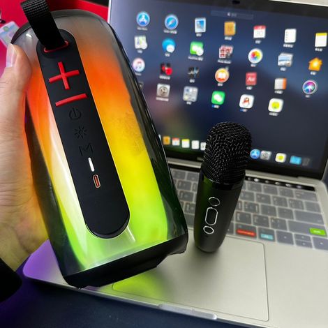 JBL Pulse5, enceinte portable Bluetooth avec écran tactile et sonorisation vibrant (1/3)
