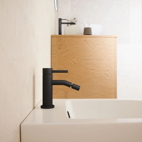Miscelatore Bidet senza Scarico Slim in Ottone Nero Opaco Mod. Bette (1/5)