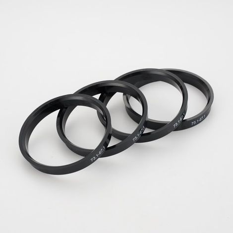 4-teiliger Zentrierring für Autoradnaben 57,1 mm – 66,6 mm, Zentrierring für Felgen aus Kunststoff, Universal-Zentrierringe, Zentrierbohrung aus schwarzem Kunststoff