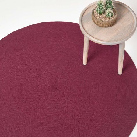 HOMESCAPES Plum Handmade Woven Braided Round Rug, 150 cm