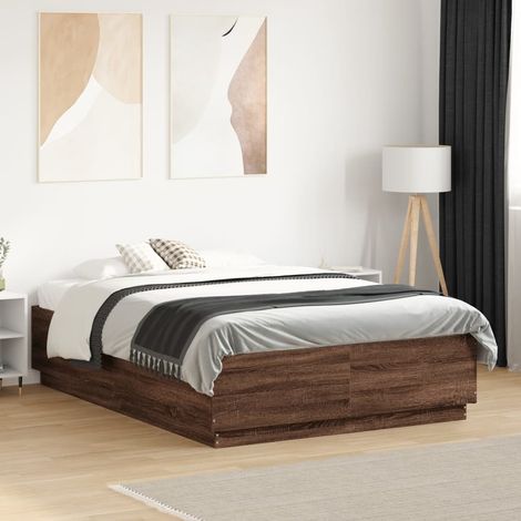 Bettgestell mit LED Braun Eichen-Optik 135x190 cm Holzwerkstoff (1/5)