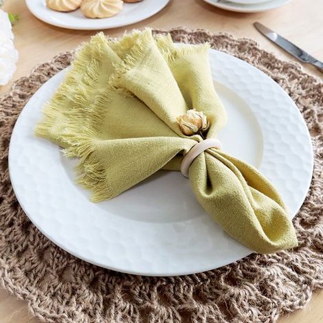 Lot de 6 serviettes de table en tissu, 45 x 45 cm, faites main, en coton avec franges, délicates, idéales pour les dîners, les fêtes, les mariages et autres occasions, couleur jaune moutarde. (1/5)