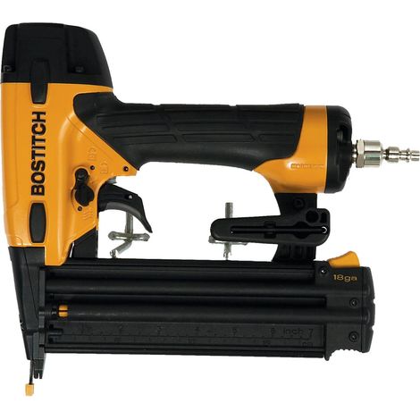 Stanley Bostitch BT1855-E Agrafeuse pneumatique dans un étui - 15-55 mm - 4,8-8,3 bar (1/4)