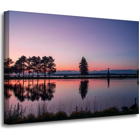Lienzo impreso "Atardecer sobre el agua" 70x50 cm