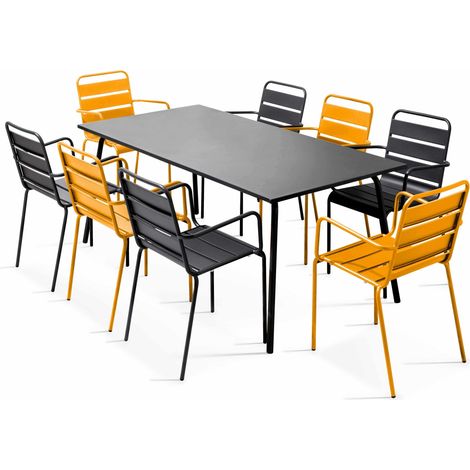 Ensemble table de jardin et 8 fauteuils en métal jaune et gris - Palavas (1/5)