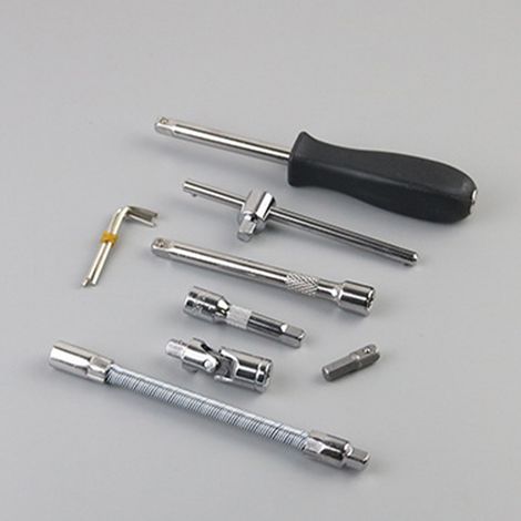 Ensemble de 46 pièces comprenant des clés à douille, des mini-tournevis à dégagement rapide et des tournevis à cliquet pour la réparation et l'entretien automobile. (1/5)