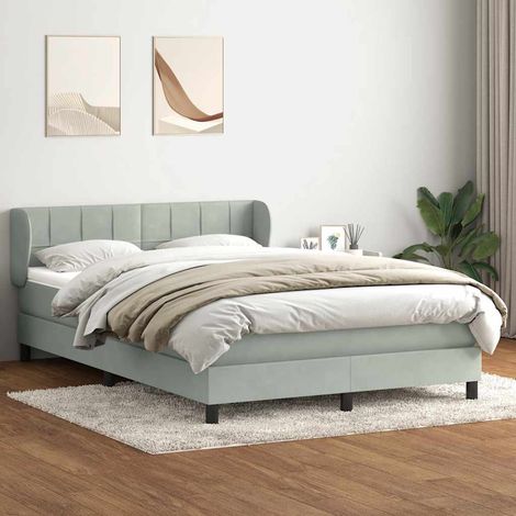 Boxspringbett mit Matratze Hellgrau 160x220 cm Samt