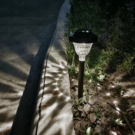 Projecteur solaire à lumière blanche, étanche, pour la décoration extérieure de jardin. (1/5)