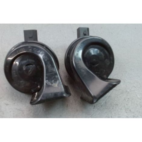 [PRODUIT D'OCCASION] Klaxon / Avertisseur VOLKSWAGEN Polo V 2009-... ♻️ Ref Oe. 6r0951223b - Garantie à vie (1/4)