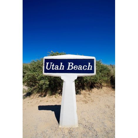 Tableau sur toile Utah Beach 45x65 cm - Impression sur Toile Murale Décorative - Image imprimée en HD sur Toile - Toile sur Châssis en Bois FSC - Fabriqué en France (1/4)
