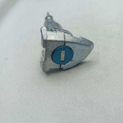 Suitable for Volkswagen Magotan door locks and Magotan door lock cylinders (1/4)