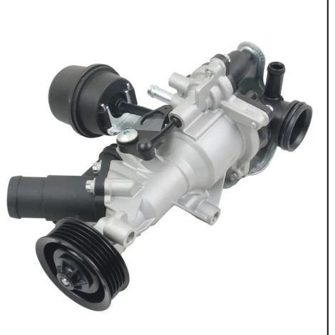 Pompe à eau 2702000000/2702000401 adaptée aux Mercedes-Benz. (1/5)