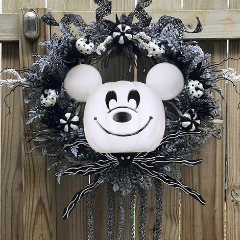 Couronnes réutilisables de 35 cm de diamètre pour la décoration intérieure de Thanksgiving, d'Halloween et d'automne. (1/4)