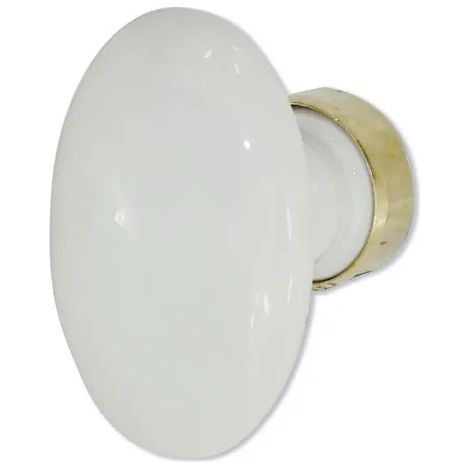 Pomello singolo ovale in porcellana bianca e ottone lucido.