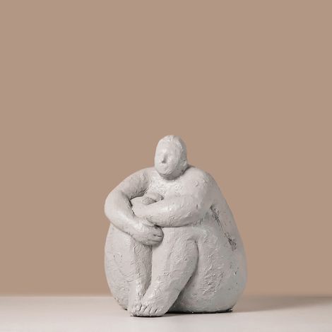 Female sculpture, statue, decoration, gift, resin figurine, 18 cm (1/5)