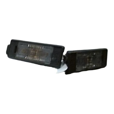 [PRODUIT D'OCCASION] Eclaireur Plaque De Police CITROEN C3 ♻️ Ref Oe. 6340f0 - Garantie à vie (1/3)