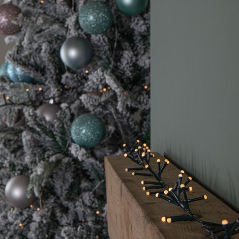 9m 360 LED Battery Operated Christmas BerryBrights String Lights in Warm White (1/5)
