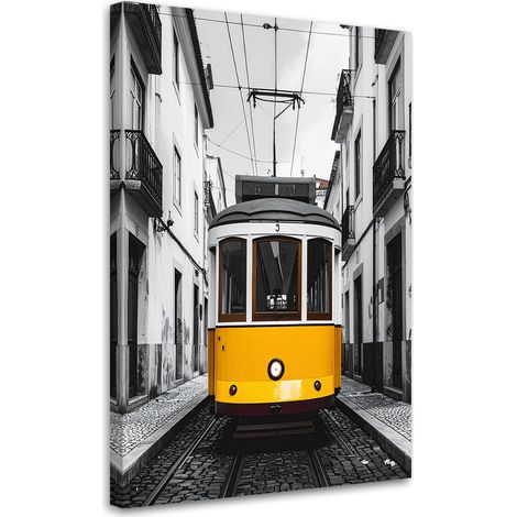 Image sur Toile, Tramway jaune dans les rues de Lisbonne,20x30 (1/4)